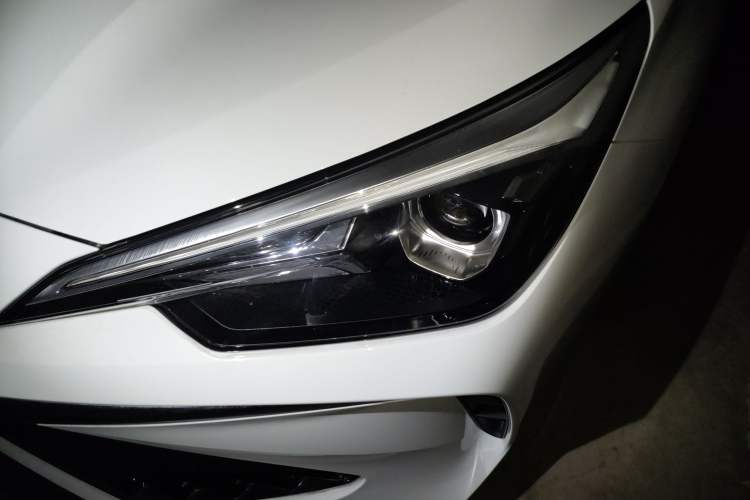 Used Roewe i5 2023 1.5L CVT Luxury Edition
