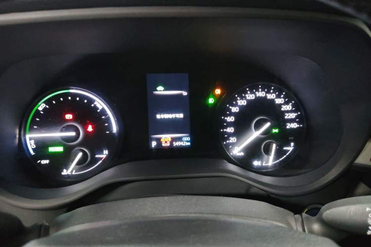 Used Toyota Sienna 2023 2.5L Hybrid Comfort Edition
