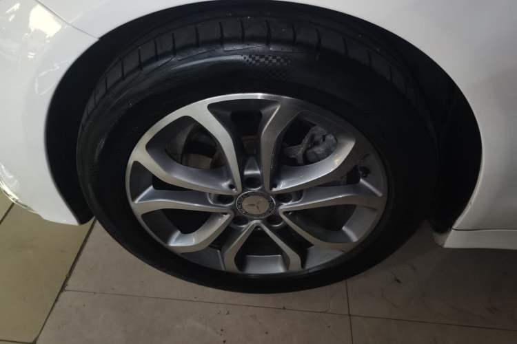 Used Mercedes-Benz C-Class 2015 C 200 L Sport Edition
