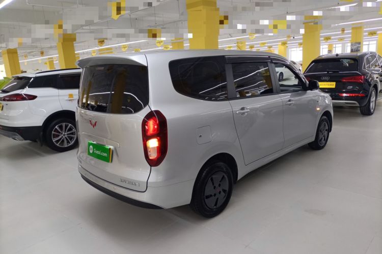 Used Wuling Hongguang New Energy 2025 Extended-Range Hybrid 50KM Comfort Version