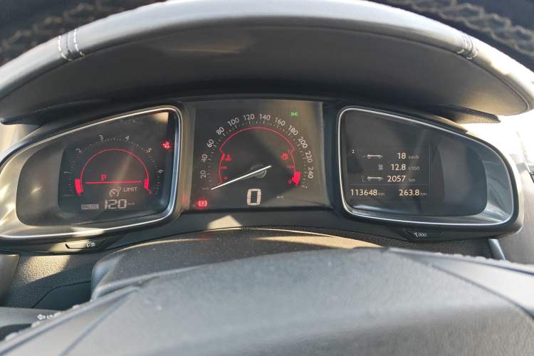 Used  5 2013 1.6T Prestige Edition THP200