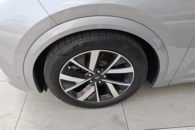 Used Li Auto L7 2023 Pro Model
