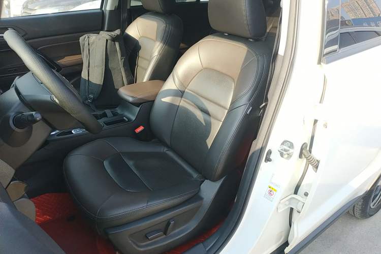 Used GAC Trumpchi GS4 2016 235T G-DCT Luxury Edition
