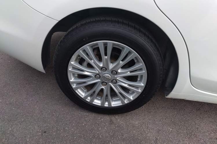 Used Buick GT 2016 15N Automatic Luxury Edition
