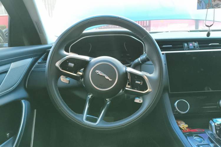 Used Jaguar XFL 2023 XFL 2.0T P200 Two-Wheel-Drive Elite Luxury Edition
