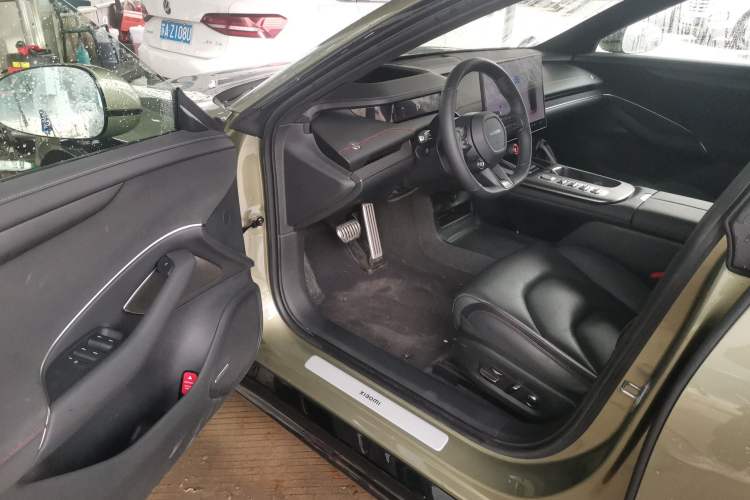 Used  SU7 2024 Four-Wheel Drive Ultra-Long Range Advanced Intelligent Driving Max Edition