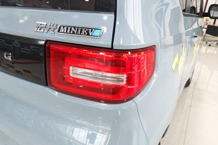 Used Wuling Hongguang MINIEV 2020 Enjoyment Model Lithium Iron Phosphate
