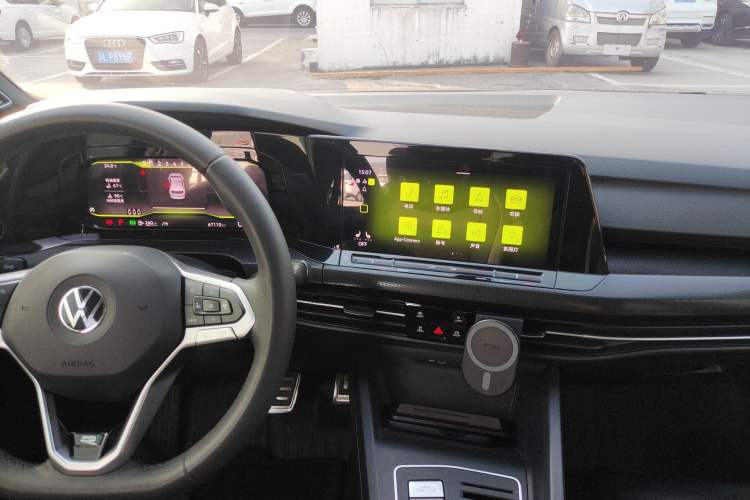 Used Volkswagen Golf 2024 280TSI DSG Pro Expert Edition
