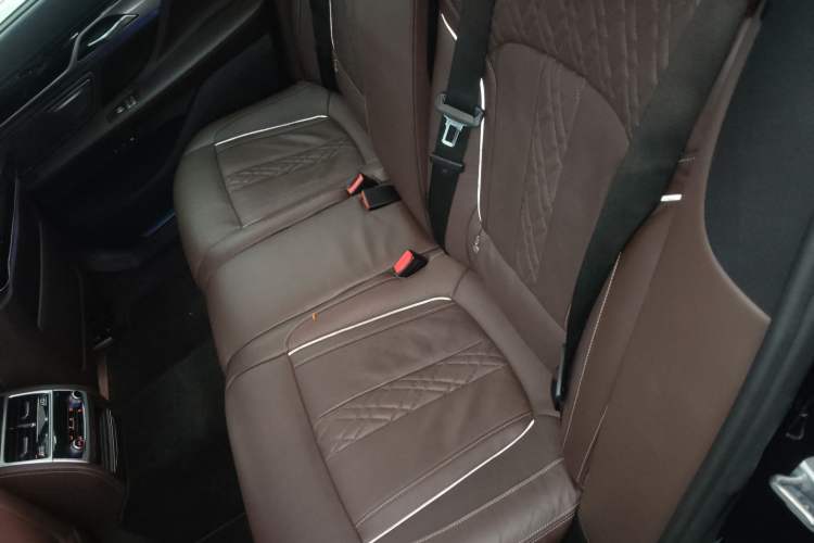 Used BMW 7 Series 2019 Restyled 740Li Leading Edition M Sport Package
