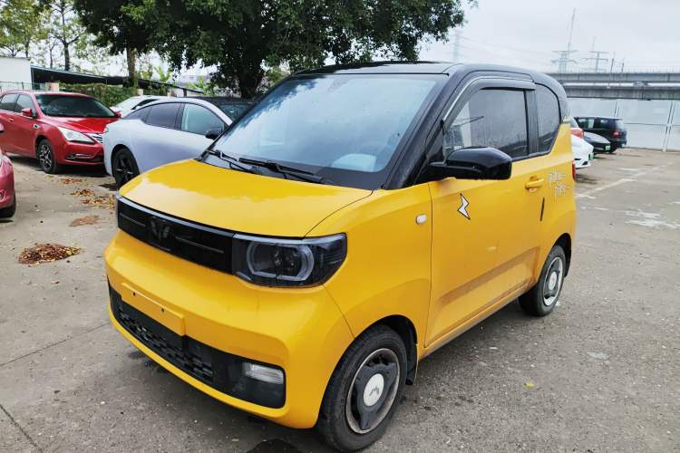 Used Wuling Hongguang MINIEV 2022 Macaron Fashion Model Lithium Iron Phosphate