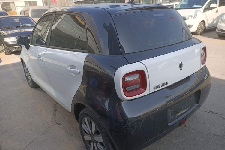 Used ORA Black Cat 2021 351 km Standard Version