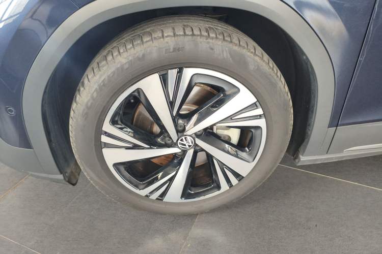 Used Volkswagen ID.6 CROZZ 2022 Long-Range PRO Edition
