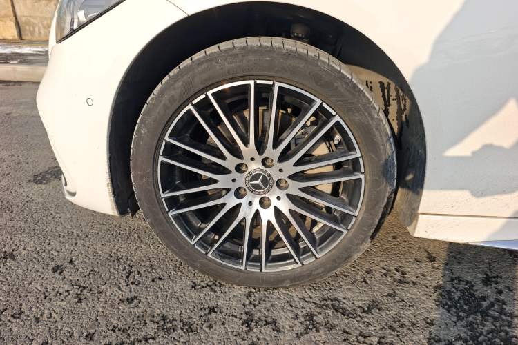 Used Mercedes-Benz C-Class 2023 Restyled C 260 L Sport Edition
