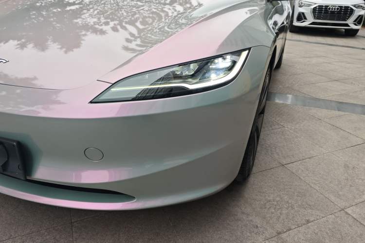 Used Tesla Model 3 2023 Rear-Wheel-Drive Version
