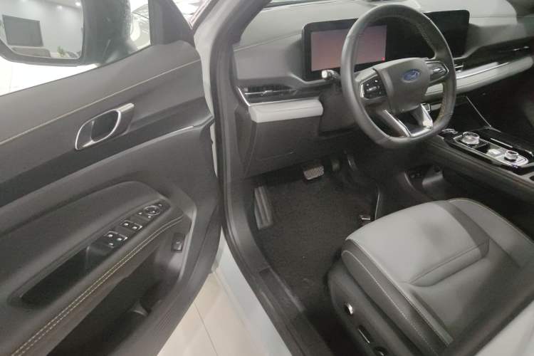 Used Ford Equator Sport New Energy 2025 Luxury Plus Version