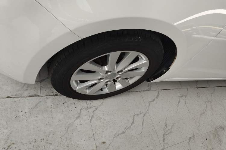 Used Kia K3 2013 1.6L Manual GLS
