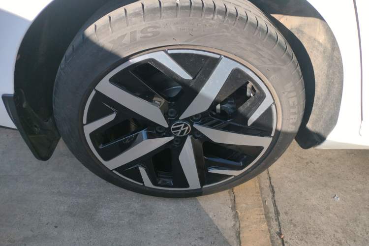 Used Volkswagen Lamando 2023 Lavida L 280TSI DSG Cool & Spicy Edition