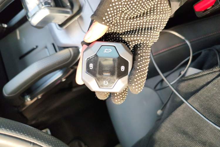 Used JETOUR Traveler 2023 2.0T All-Wheel Drive CrossPRO+