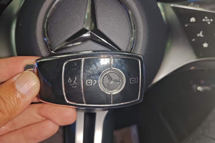 Used Mercedes-Benz GLA 2024 GLA 200
