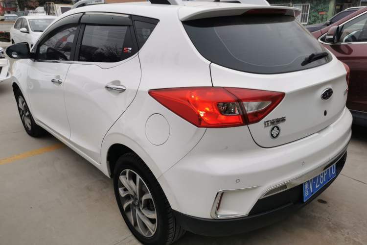 Used JAC Refine S2 2017 1.5L Manual Luxury Connect Edition
