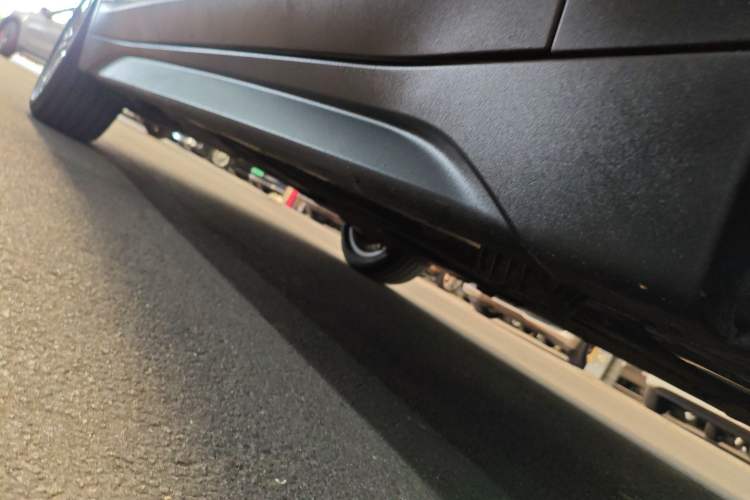 Used BMW X1 2018 sDrive20Li Leading Model
