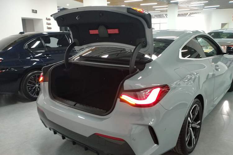 Used BMW 4 Series 2023 425i M Sport Package