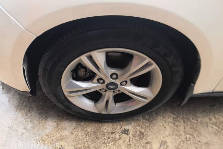 Used Ford Focus 2015 Sedan 1.6L Automatic Comfort Model