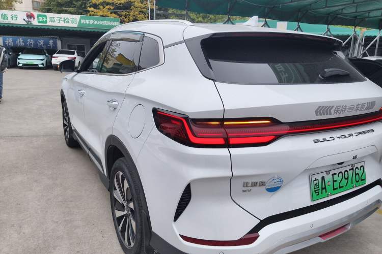 Used BYD Song PLUS New Energy 2024 Honor Edition EV 520km Premium Model
