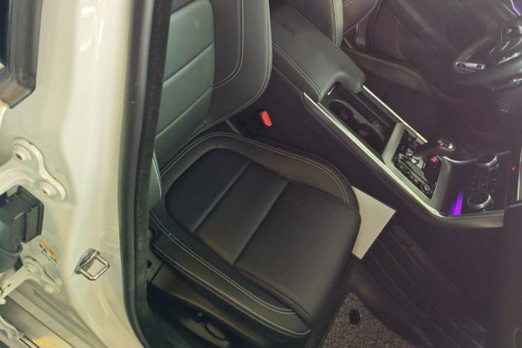 Used Jaguar XEL 2021 2.0T 200PS R-DYNAMIC Youth Sports Edition
