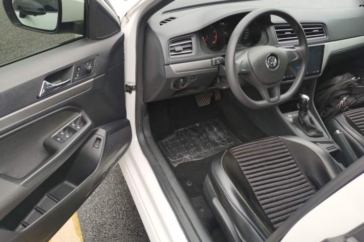 Used Volkswagen Lavida 2019 Lavida Start 1.5L Automatic Trendy Version China VI Standard