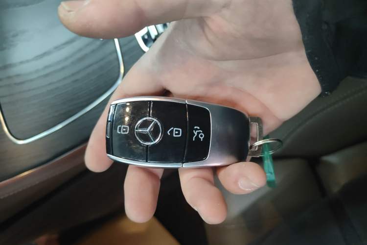 Used Mercedes-Benz E-Class New Energy 2022 Second Facelift E 350 e L Plug-in Hybrid Sedan