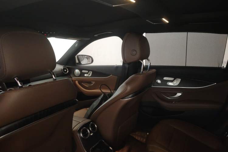 Used Mercedes-Benz E-Class 2021 E 300 L Sport Luxury Edition
