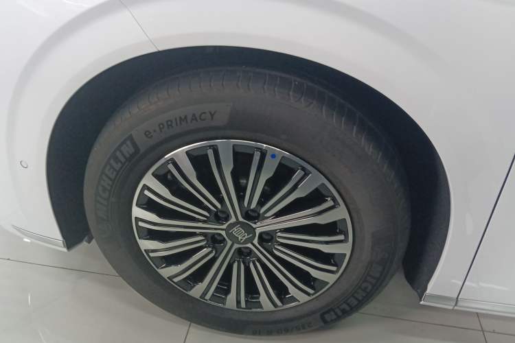 Used BYD Xia 2025 DM-i 1.5T 180km Excellence Model
