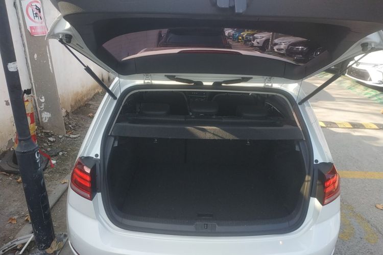 Used Volkswagen Golf 2020 Zhiai Edition 280TSI DSG Comfort Model
