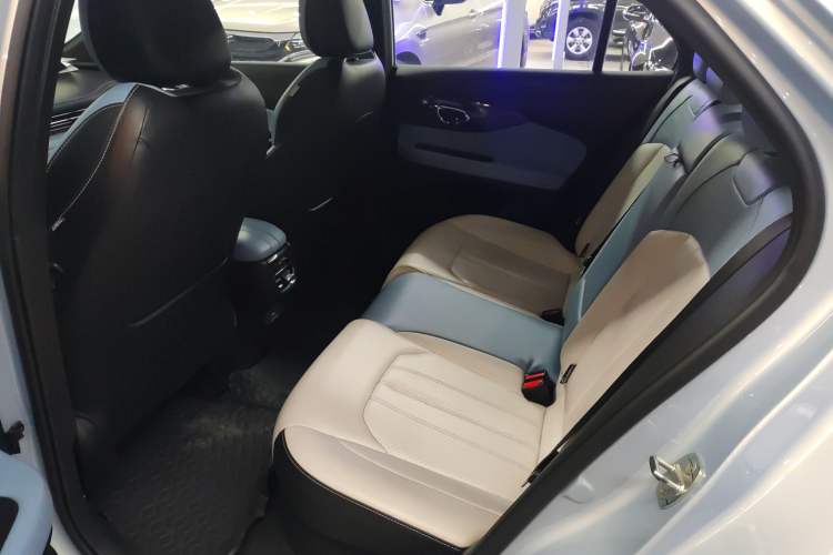 Used GAC Trumpchi EMPOW 2023 Shadow Leopard H Smart Hybrid Edition
