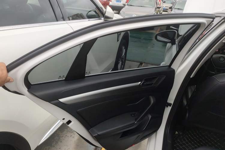 Used Volkswagen Lamando 2021 Revised Version 280TSI DSG Comfort Edition
