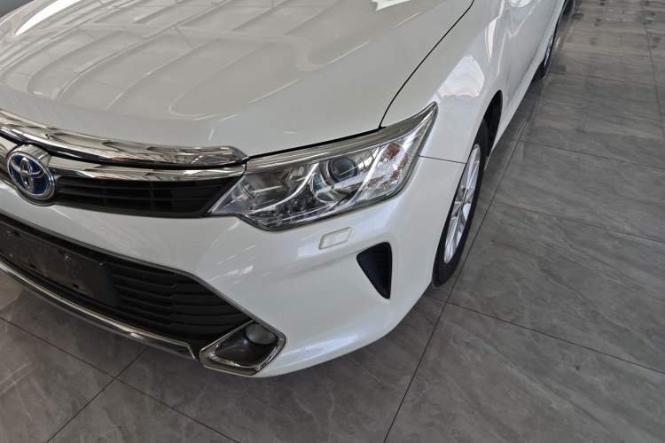 Used Toyota Camry 2015 Dual-Engine 2.5 HG Luxury Navigation Edition