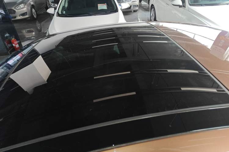 Used Volkswagen Lamando 2017 230TSI DSG Fashion Edition
