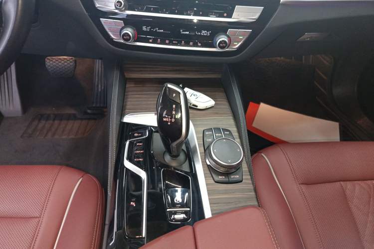 Used BMW 5 Series 2023 530Li Leading Edition Luxury Package
