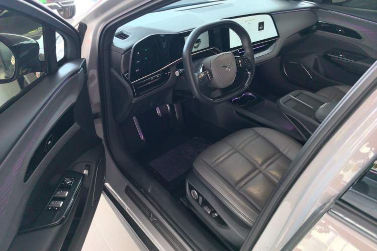 Used Hongqi EH7 2024 820 Pro