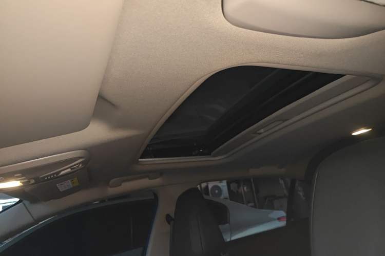 Used Peugeot 408 2019 360THP Automatic Luxury Edition China VI Standard
