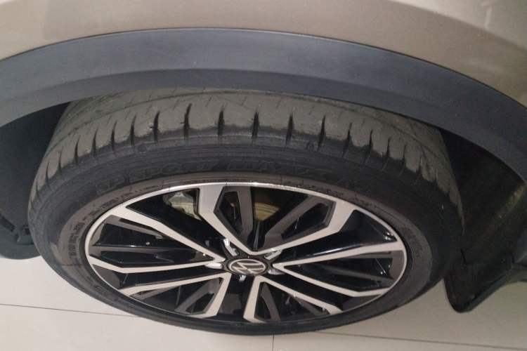 Used Volkswagen T-ROC 2022 280TSI DSG Two-Wheel Drive Comfort PLUS
