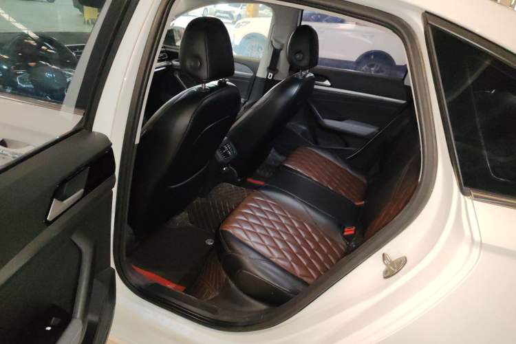 Used Volkswagen Lavida 2023 300TSI DSG Full-Comfort Edition
