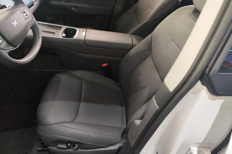 Used XPeng G6 2025 625 Long-Range Max Flagship Edition