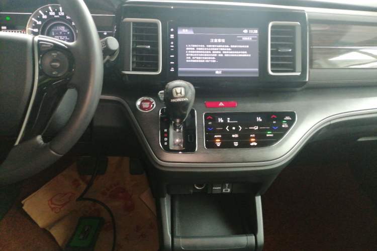 Used Honda Elysion 2016 2.4L Style Edition