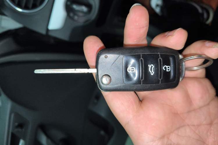 Used Volkswagen Jetta 2013 1.6L Manual Comfort Model
