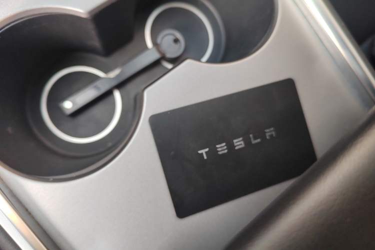 Used Tesla Model 3 2022 Performance High-Performance All-Wheel-Drive Version
