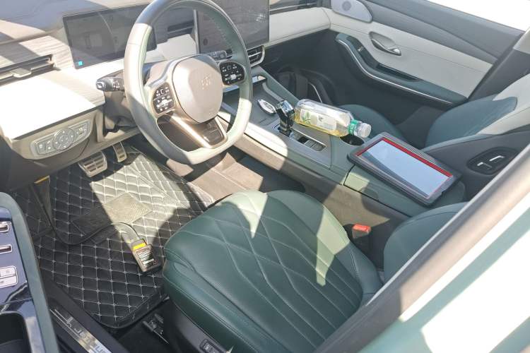 Used  Shanhai L9 2024 1.5TD 2DHT Max 7-Seater
