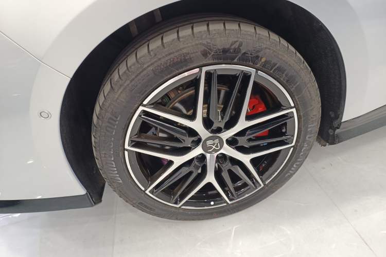 Used BYD Han L 2025 EV Four-Wheel Drive LiDAR Flagship Model
