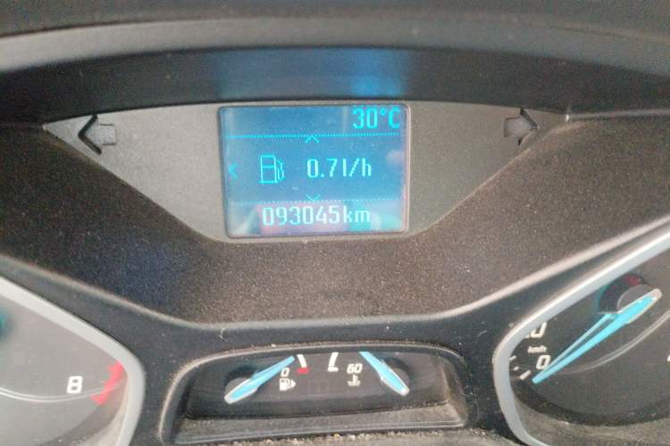 Used Ford Focus 2012 Hatchback 1.6L Manual Fashion Edition